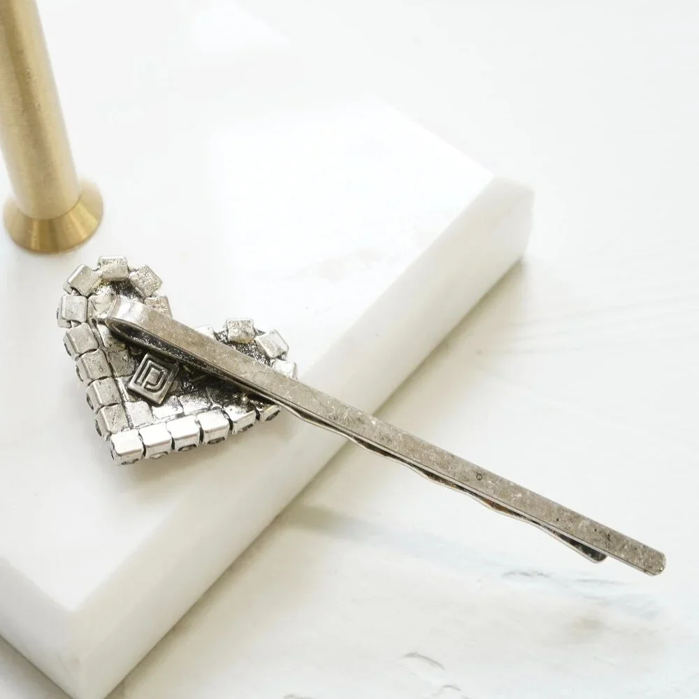 DANNIJO Amari Crystal Heart Bobby Pin